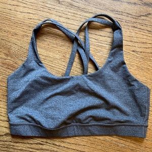 Lululemon sports bra size 8